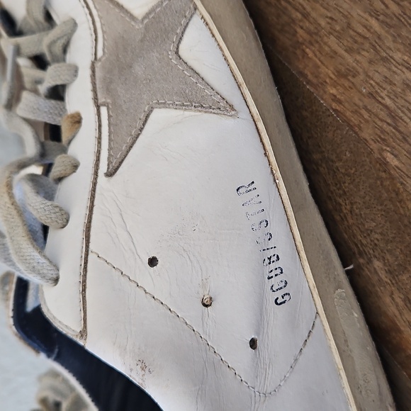 Golden goose sneakers Size 40 - Picture 15 of 16